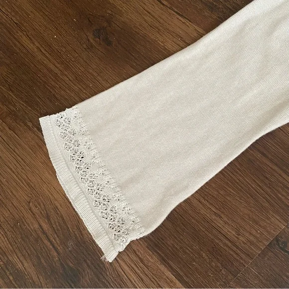 White House Black Market Rhinestone Lace Sweater Large - Picture 8 of 16